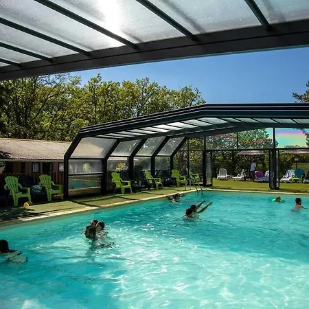 4 Etoiles - Piscine - Eeihec Campsite *