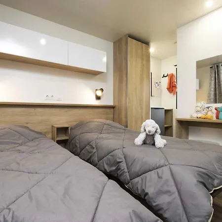 4 Etoiles - Piscine - Eeihec Loupiac (Lot)