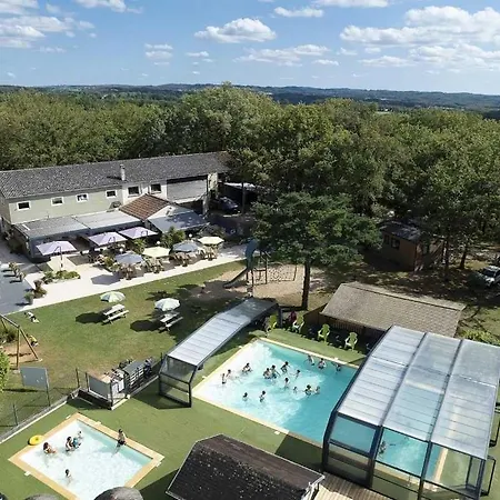 4 Etoiles - Piscine - Eeihec Kemp *